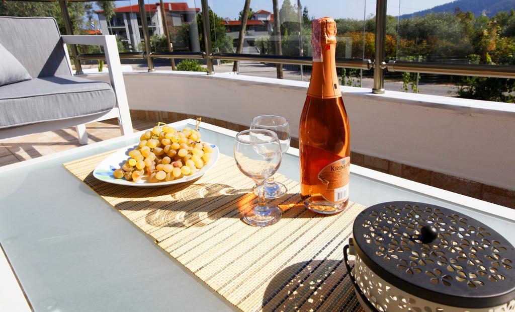 Olive Garden Villas And Apartments Khrysi Ammoudia Eksteriør bilde