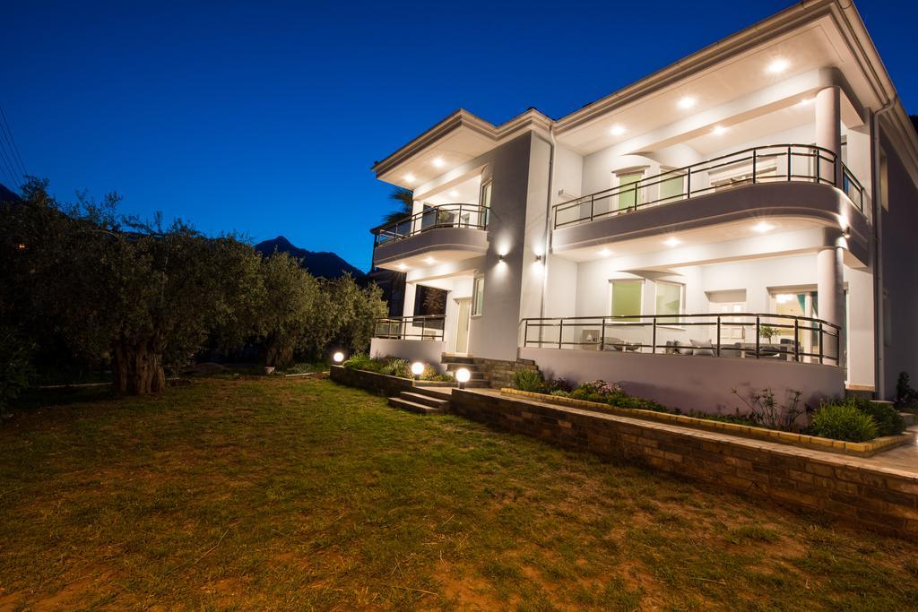 Olive Garden Villas And Apartments Khrysi Ammoudia Eksteriør bilde