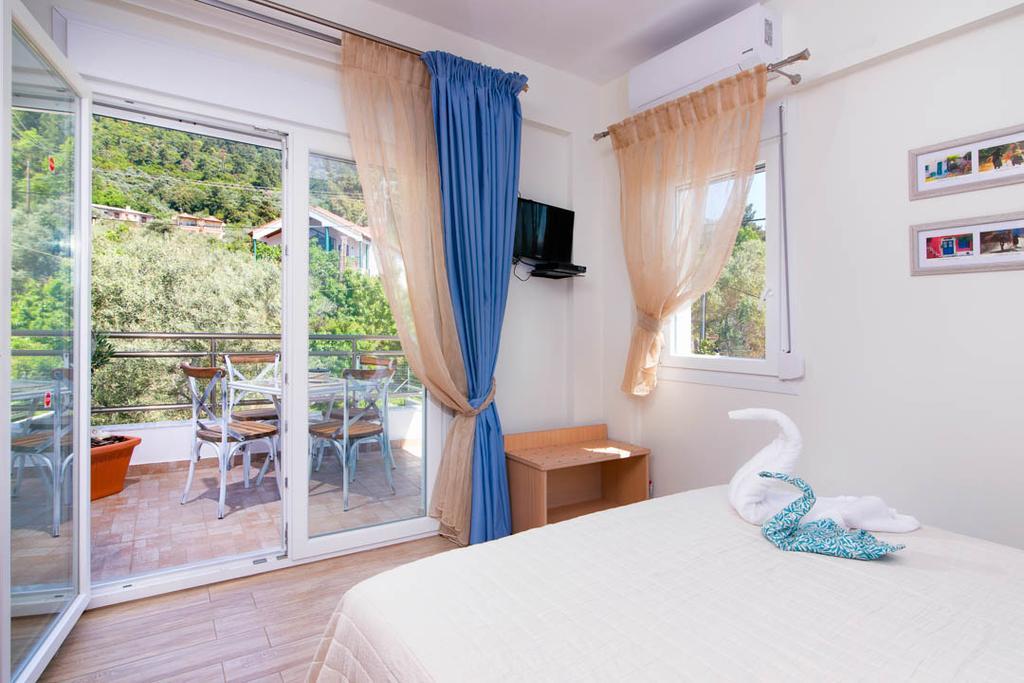 Olive Garden Villas And Apartments Khrysi Ammoudia Eksteriør bilde