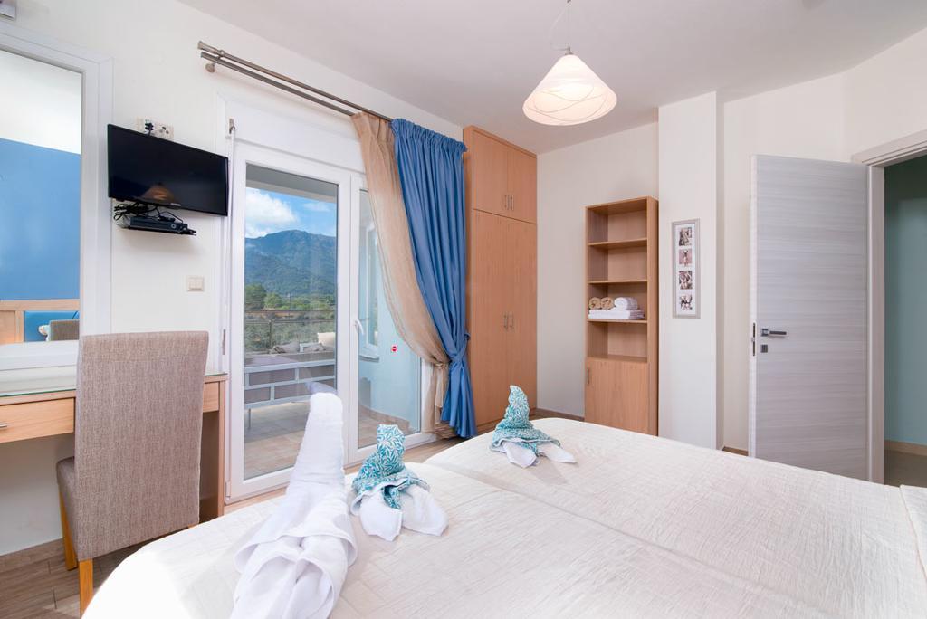 Olive Garden Villas And Apartments Khrysi Ammoudia Eksteriør bilde